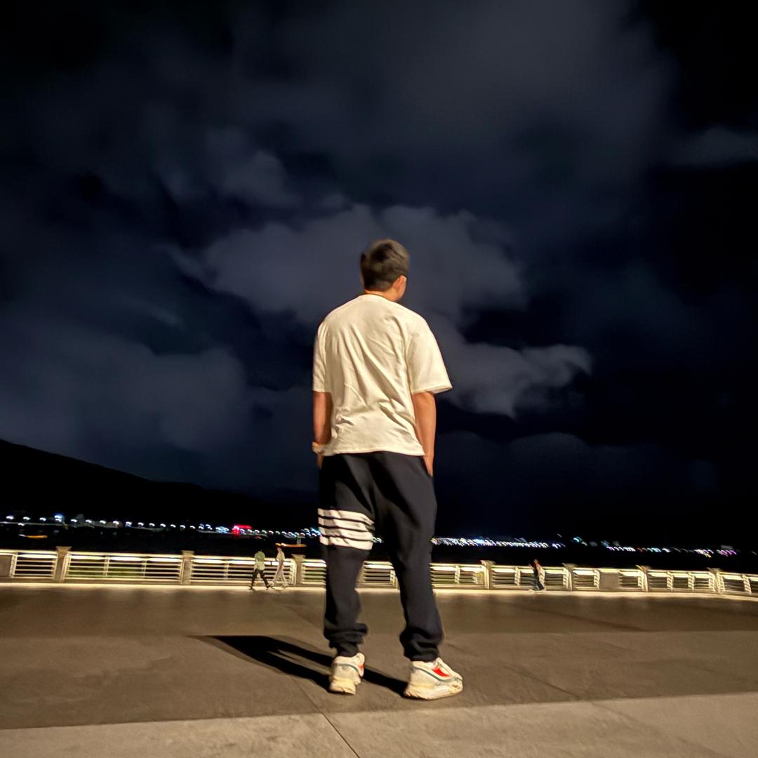 版纳王小二的朋友圈