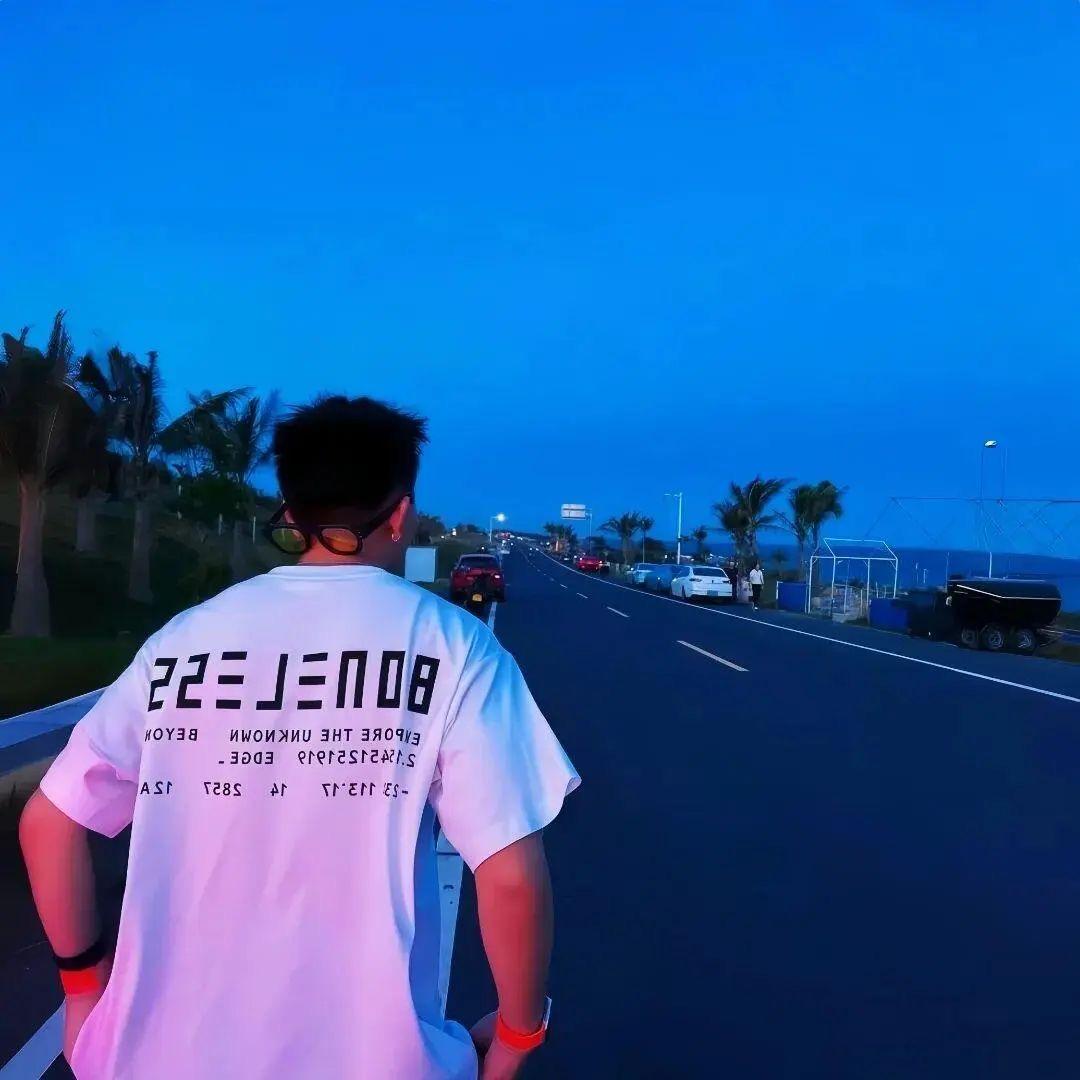 南方见🕊️