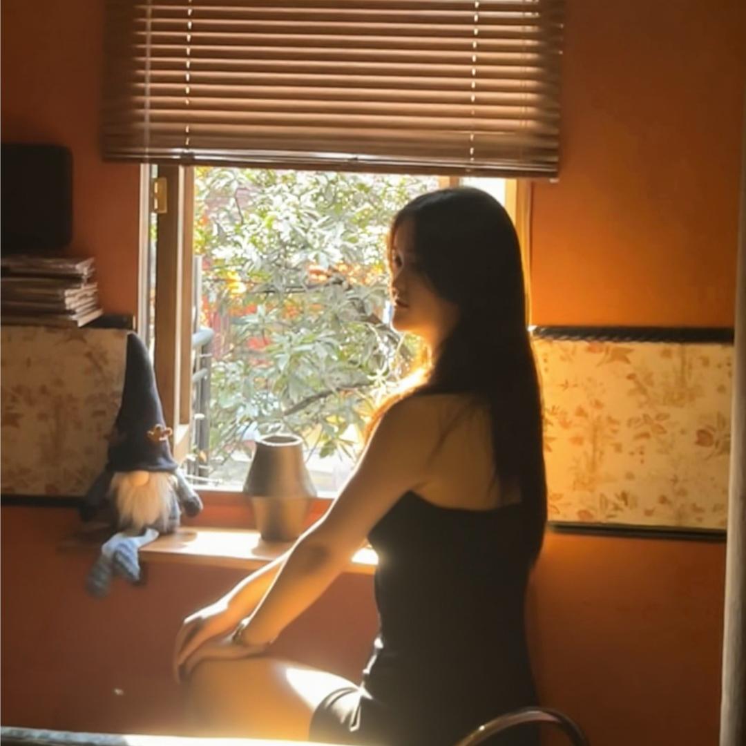 秀山艾迪森弗模特～杨老师