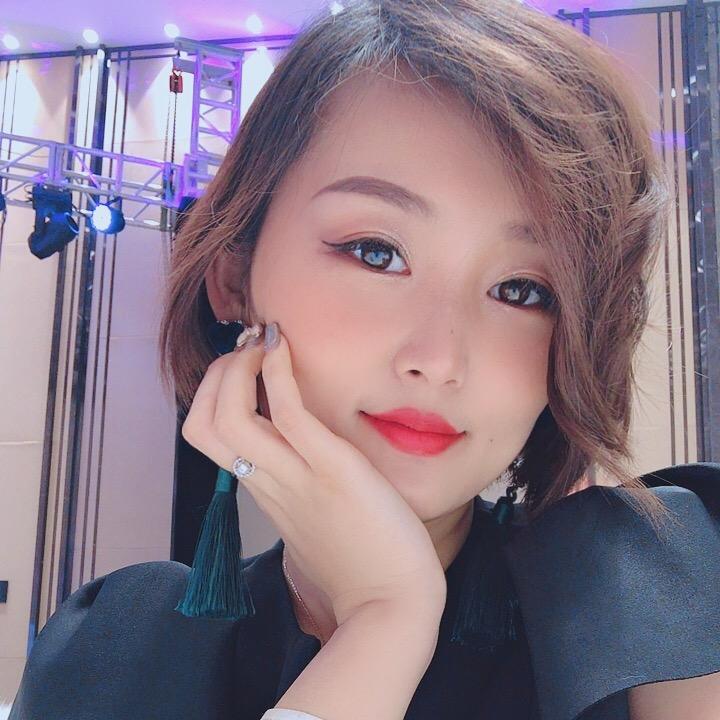 家有俩千金💕