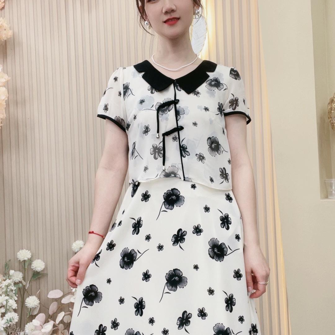 衣美人女装（现货号）