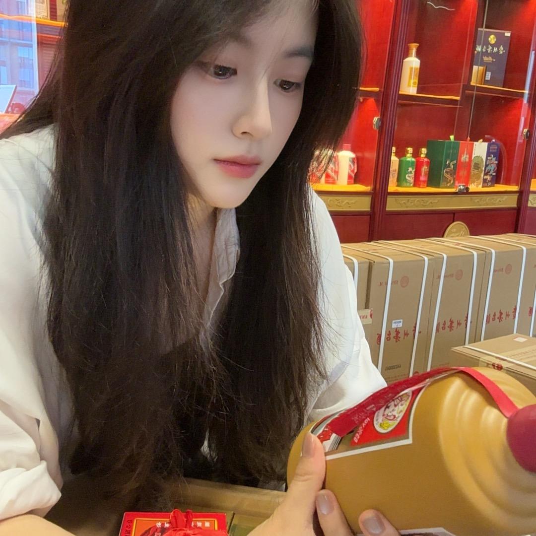 茅粉小茜