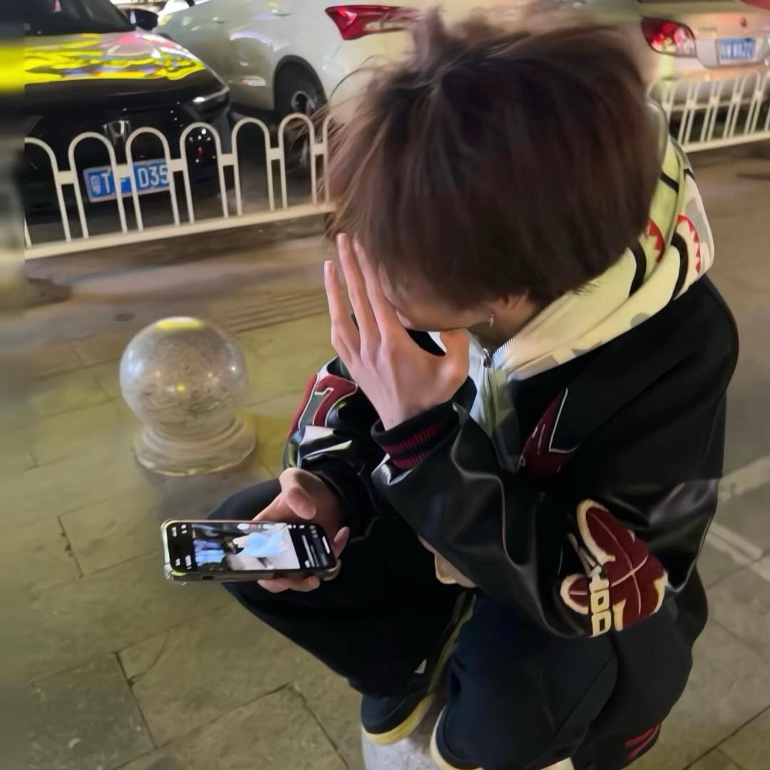 小明同学💰