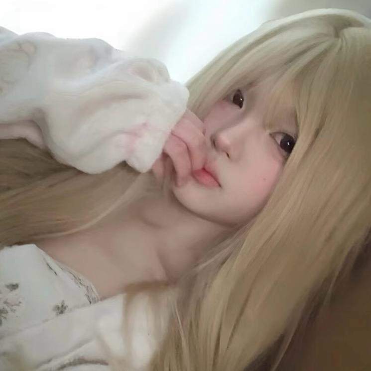 莫默💕