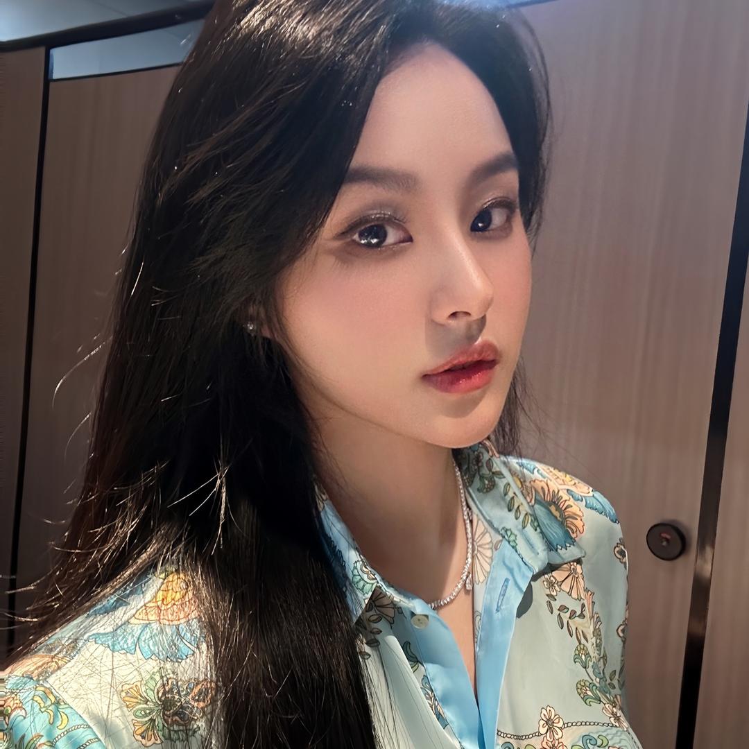周姨玩闪购