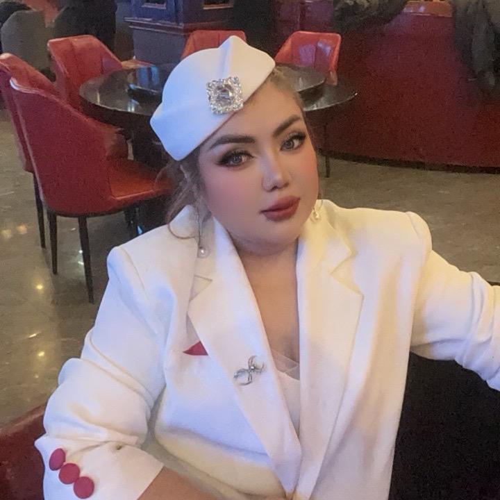 xeringultohtiniyaz歌手