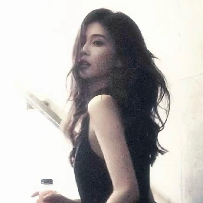 LuLu·