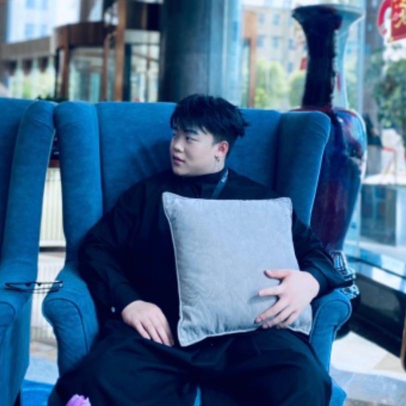 重生之易成在鲁山剪头发