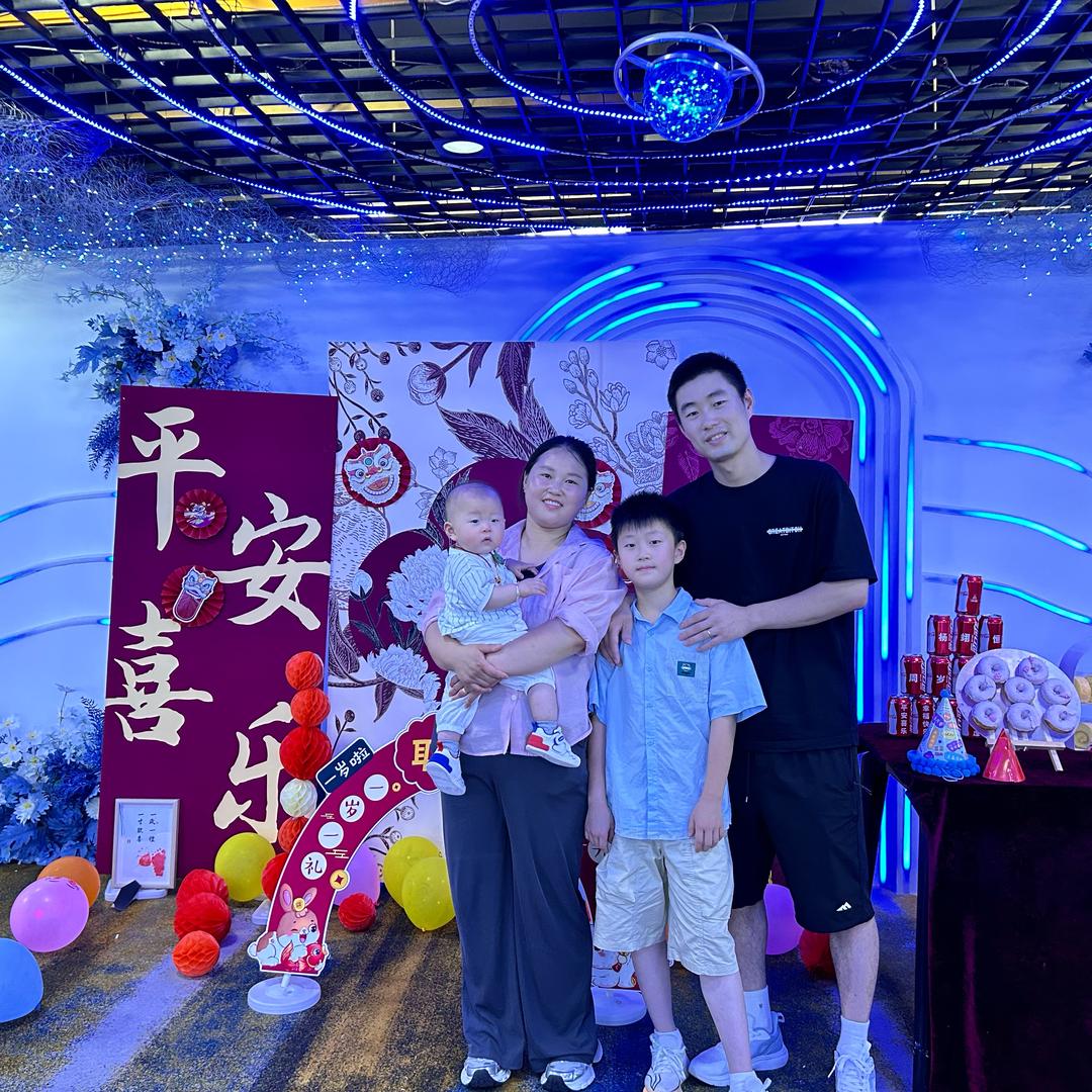 90后的小姐姐