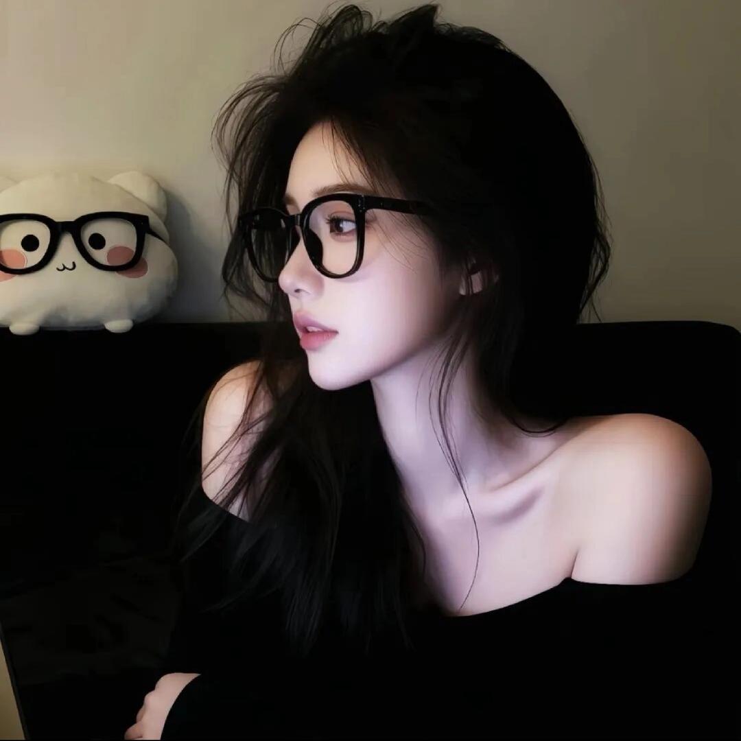 𝕂𝕚𝕥𝕥𝕪🍓