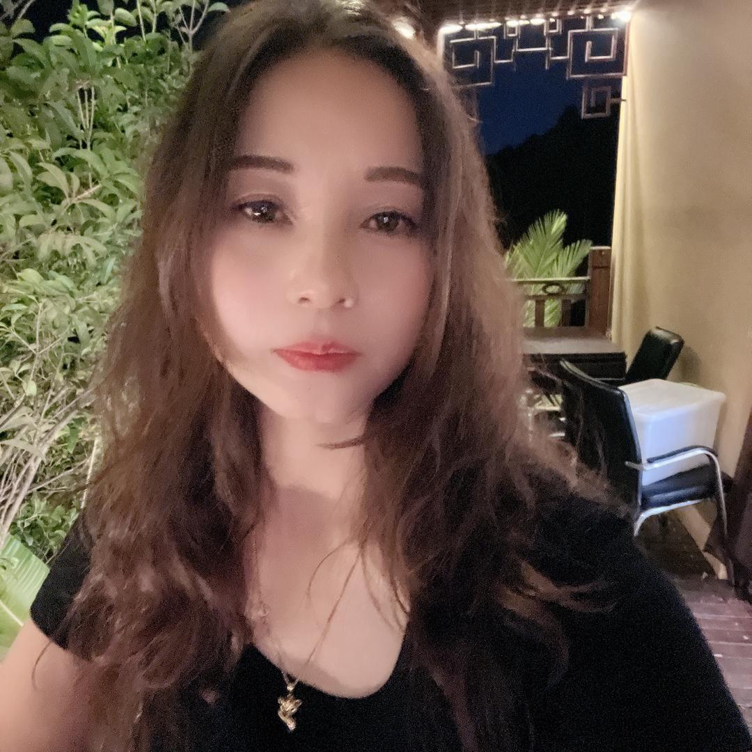 云南苏宁易购小花店，珊