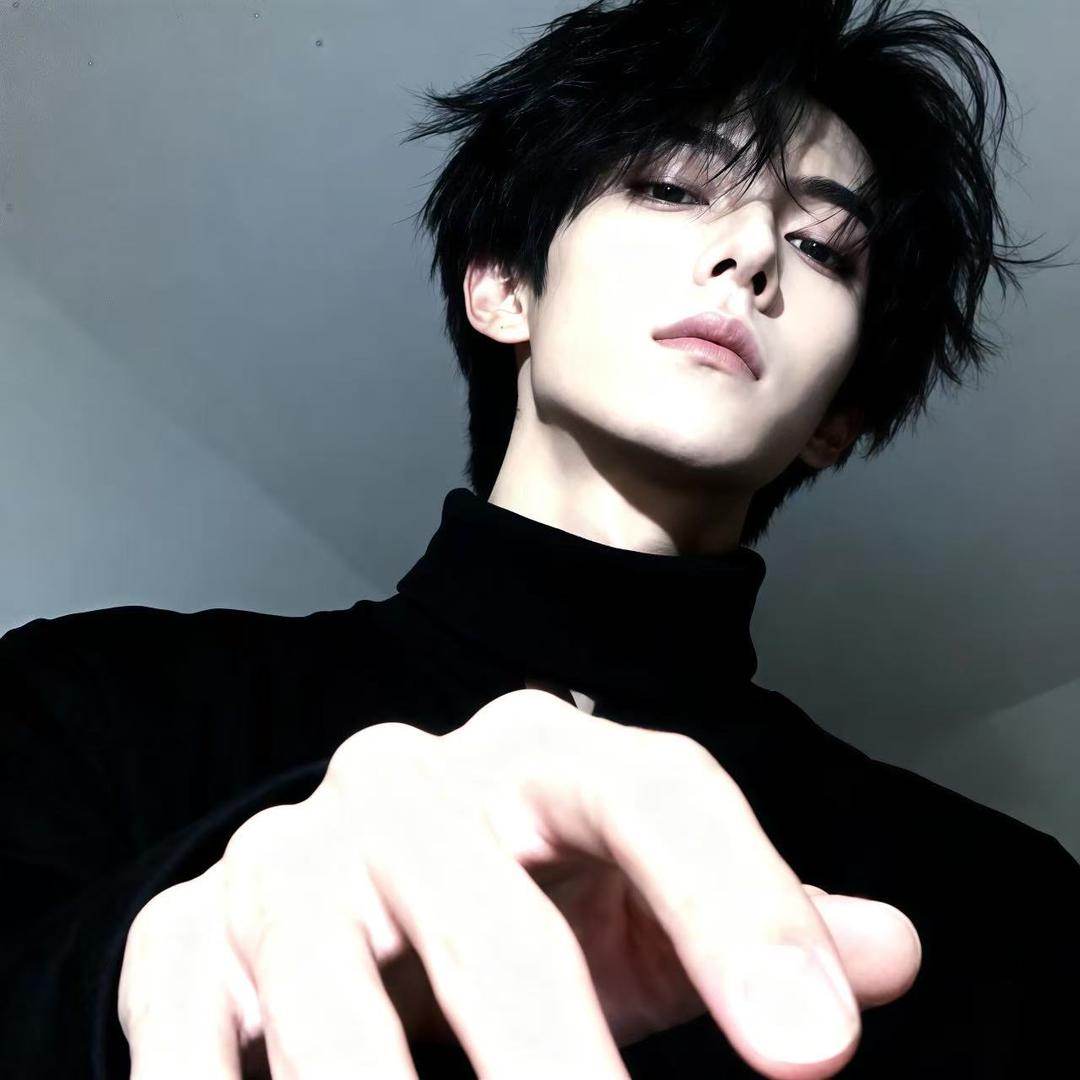 陈不勤（爱吃丸子）