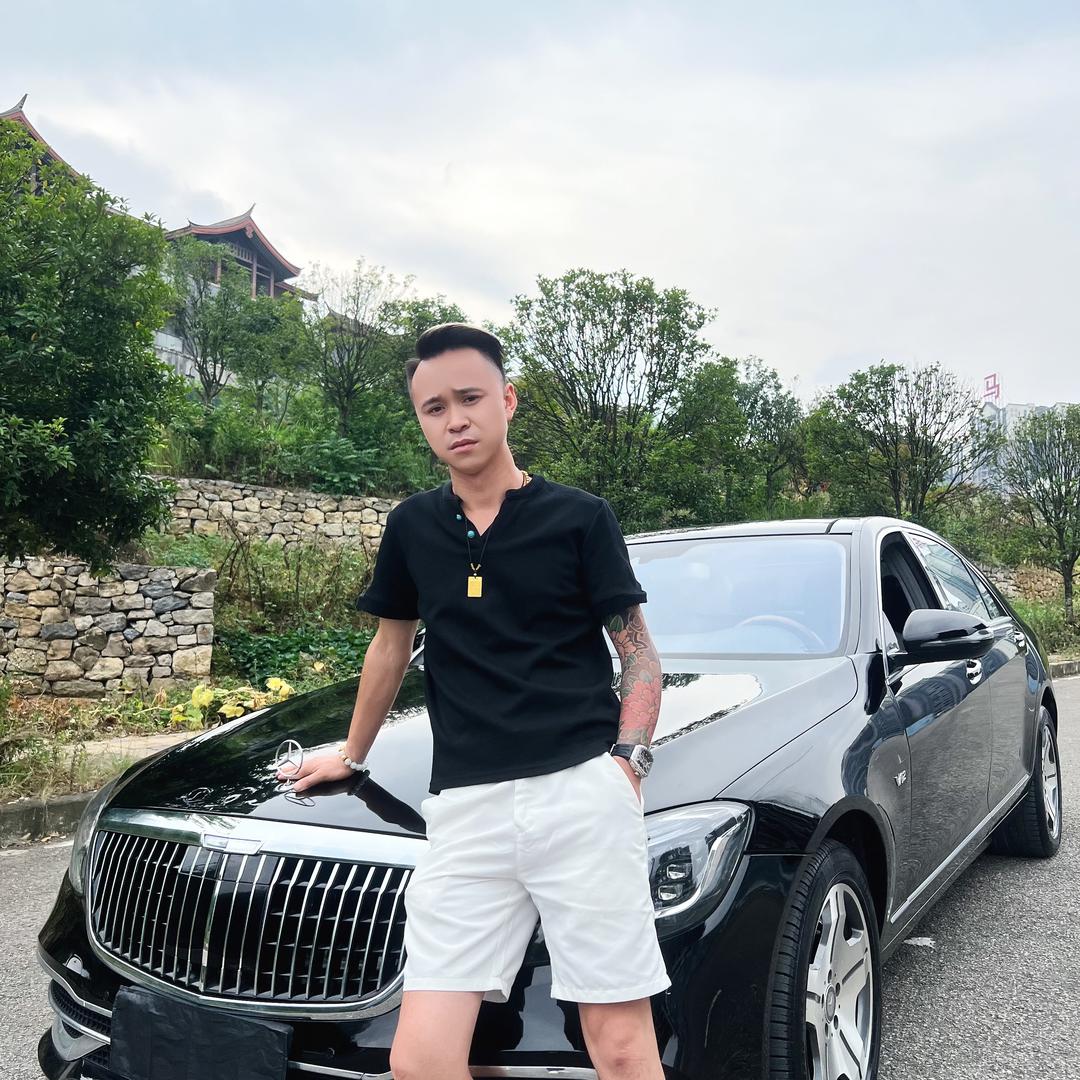 贵州二伟省得多二手车