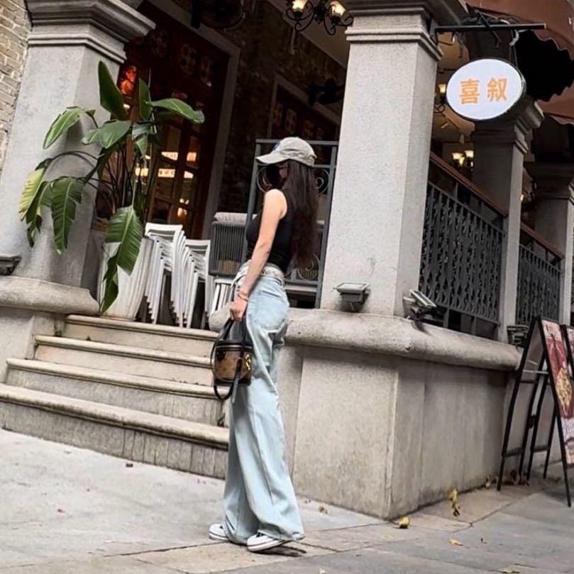 Vvai·艾（女装穿搭）