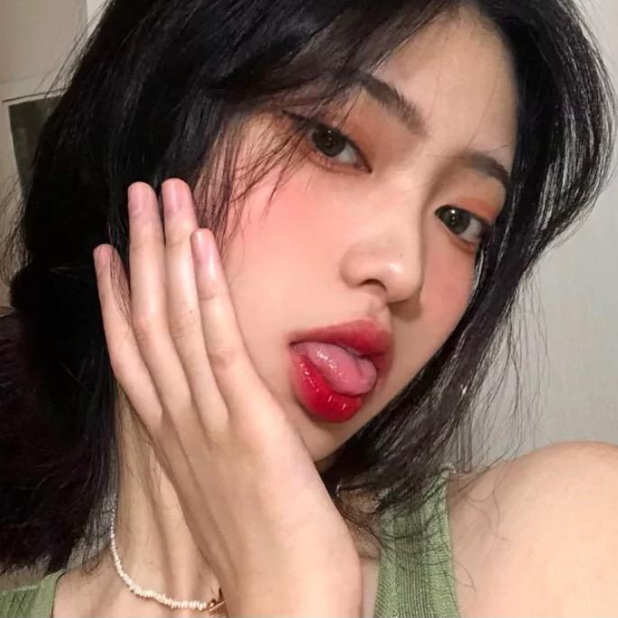 小陈睡不醒呢