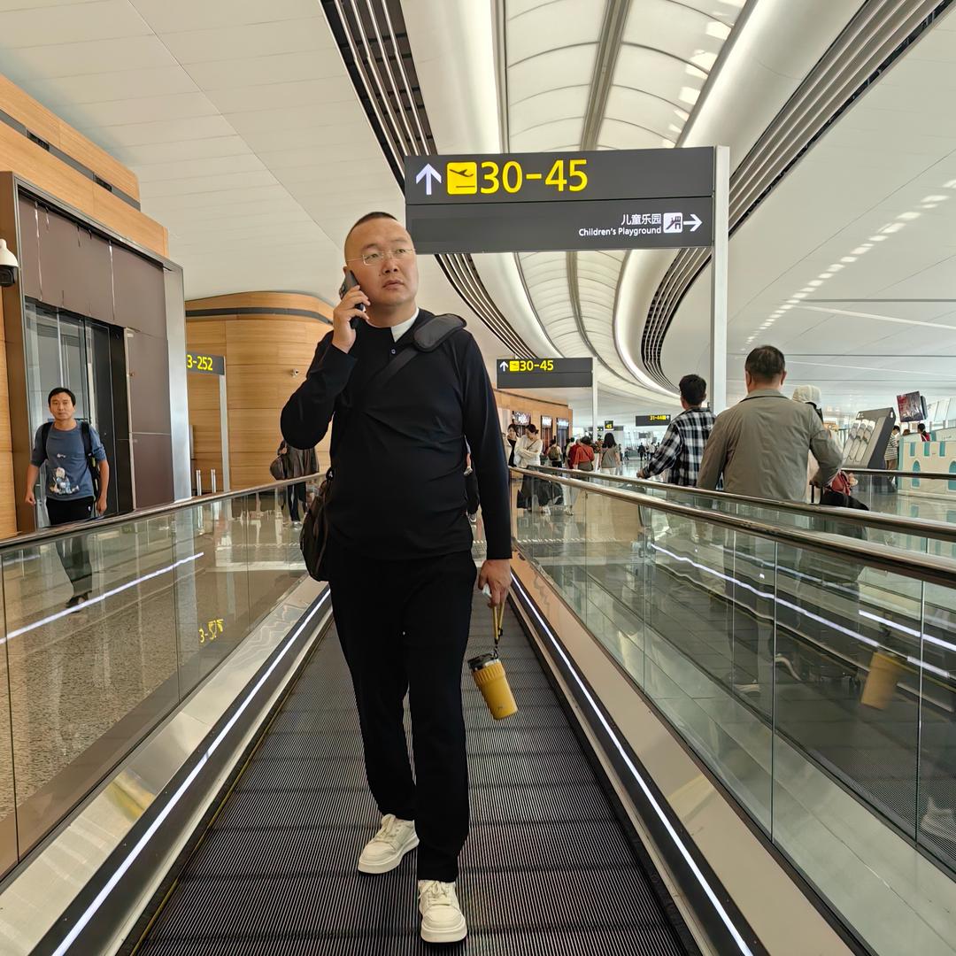 ℋღ᭄笑敬~过往᭄