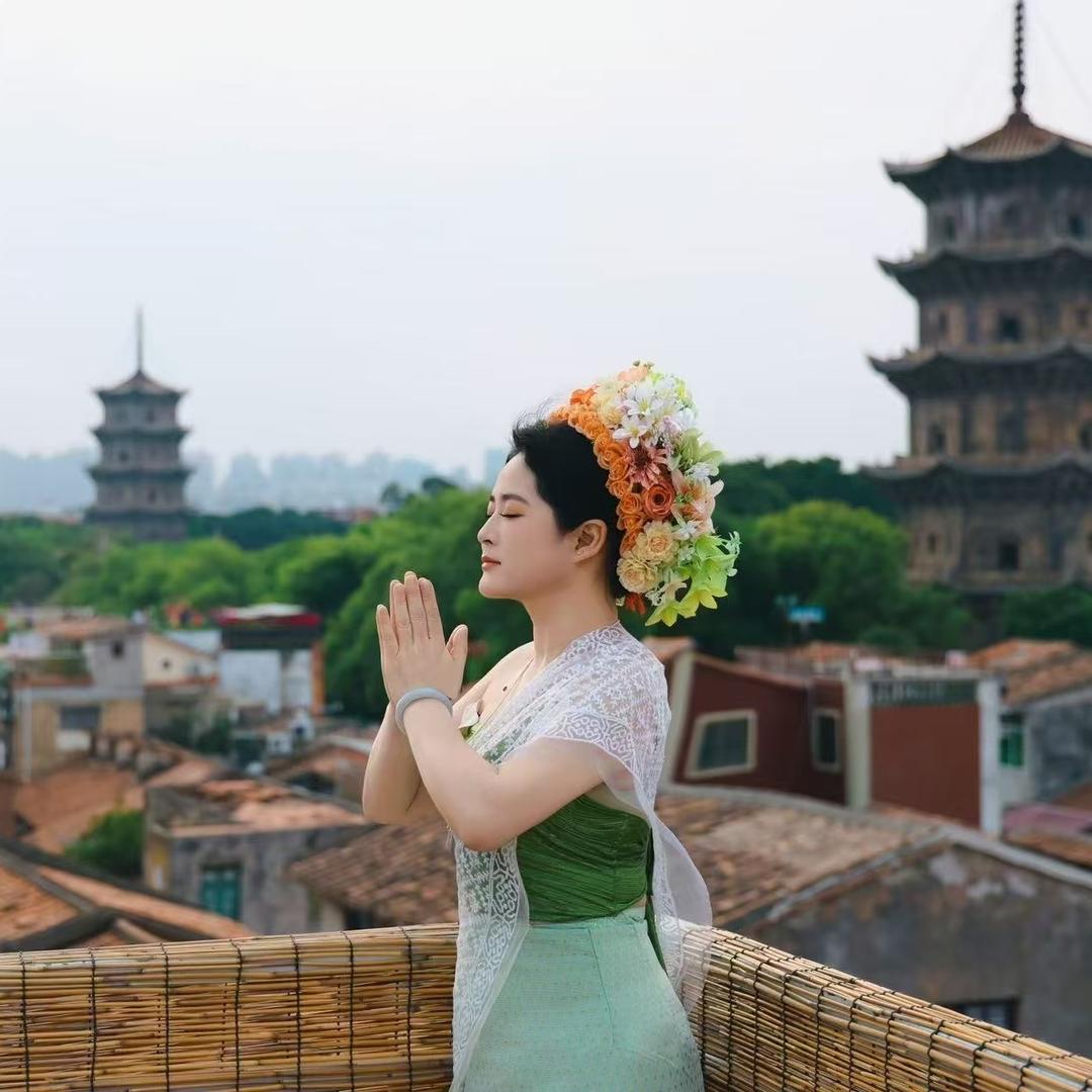 妍妍