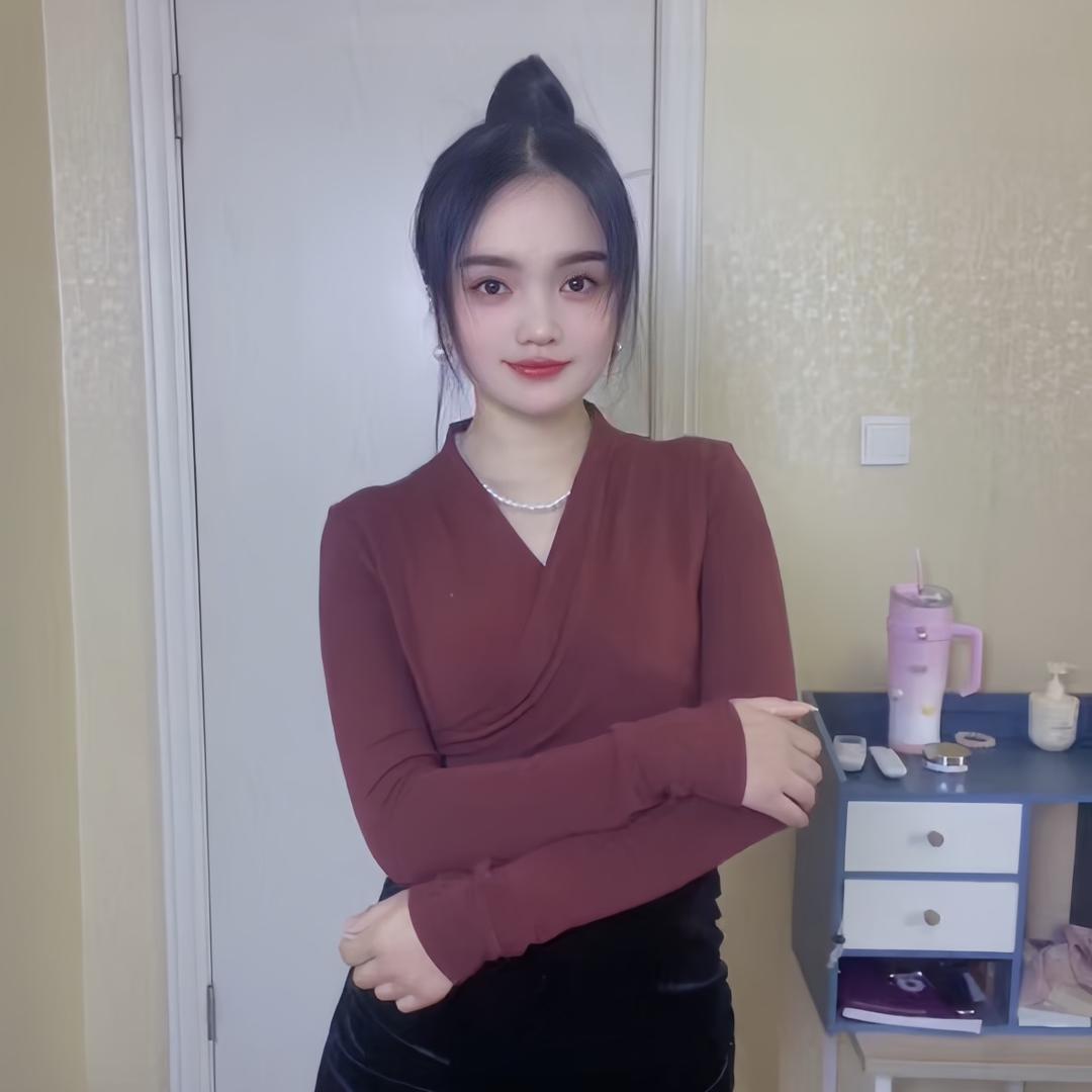 魏来可期.女装