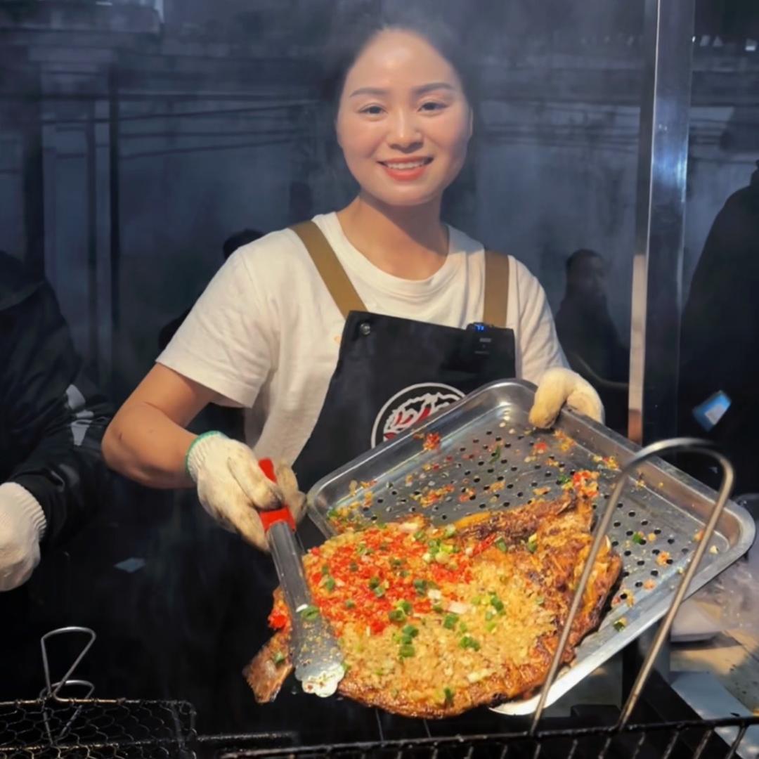 丽丽烤鱼小店