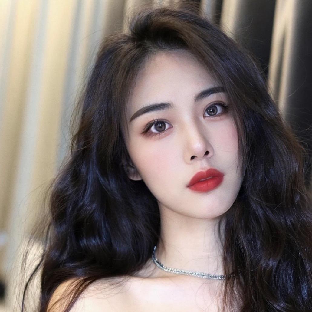 无为天谜女装专柜珊珊