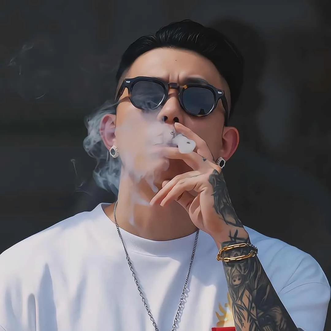 🌀•小̵余̵同̵志̵²̵⁰̵²̵⁵̵