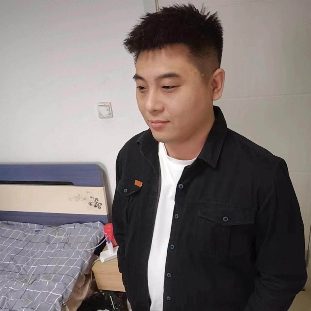 油腻老Boy、Panda