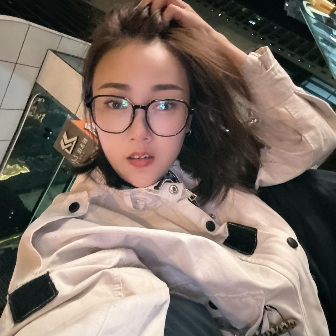 吉首姜辣凤爪拌面