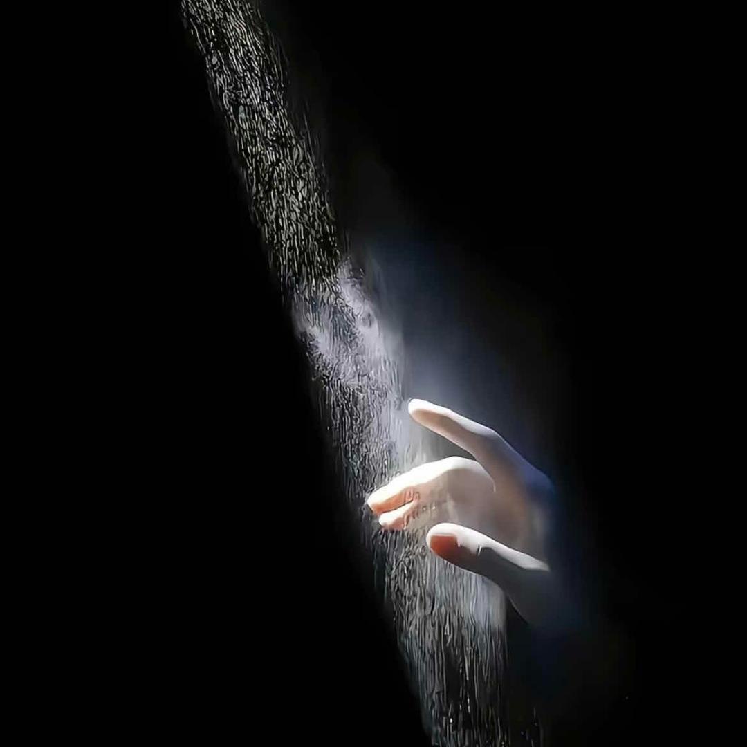 爱讲故事的王某