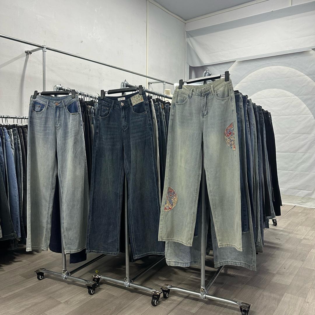进进精品服饰