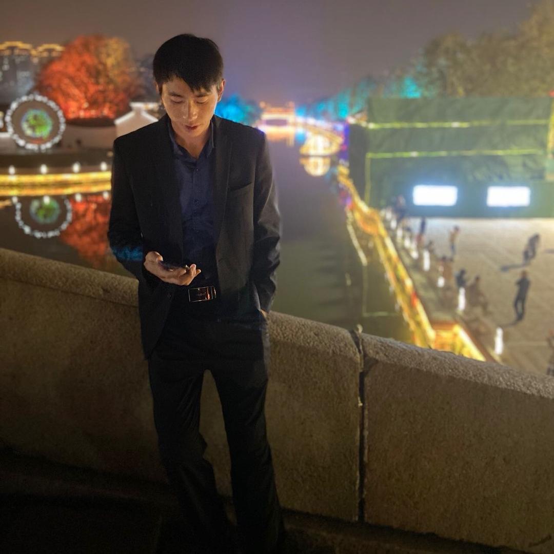 👄川J(๑♡ω♡๑)苏H