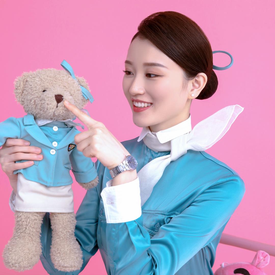 会飞的超人妈妈有俩娃