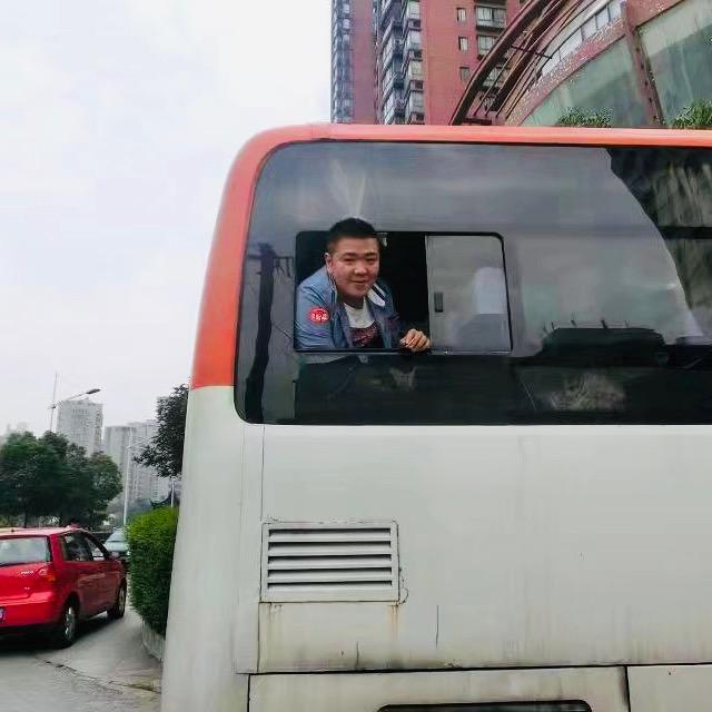 牛在天上飞～我在地下吹