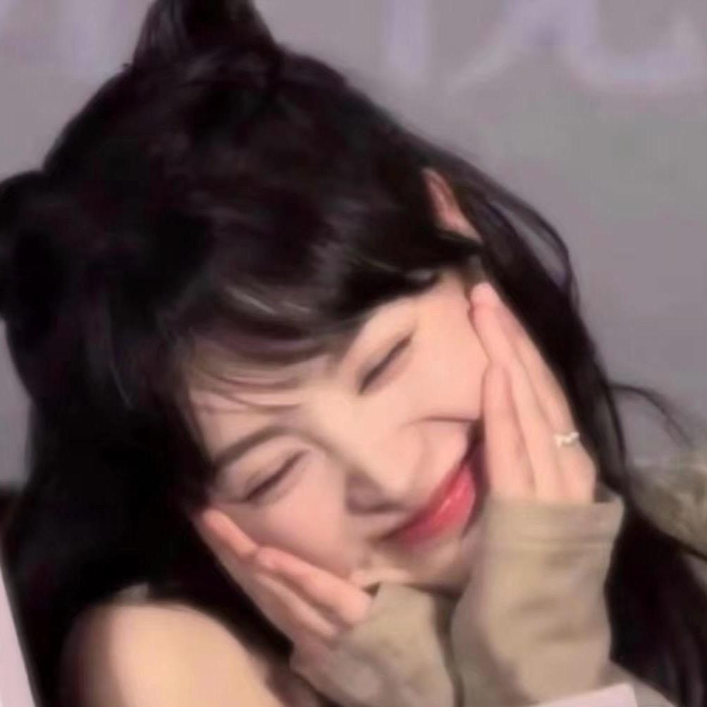 🥳