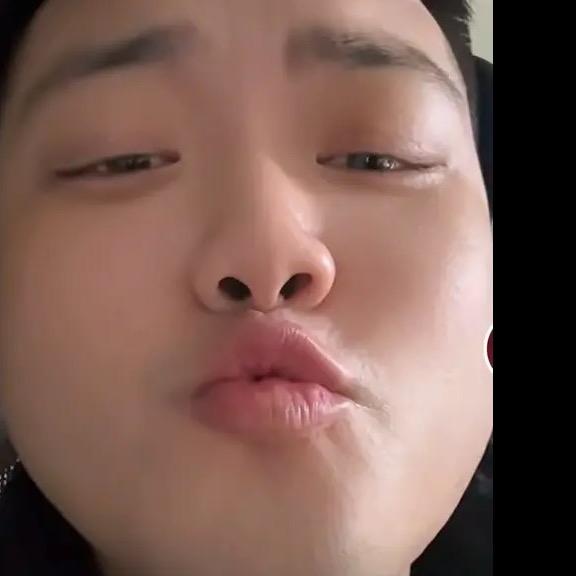 白大炮（世1狗头）