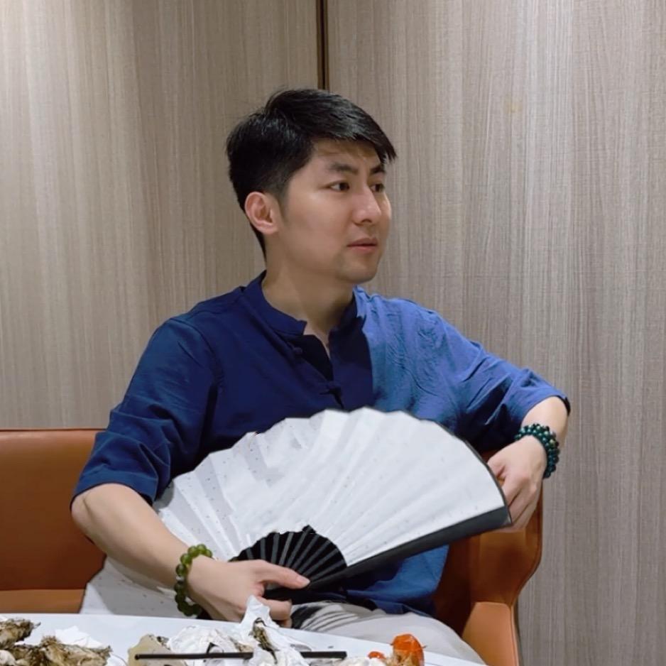 泓竹先生