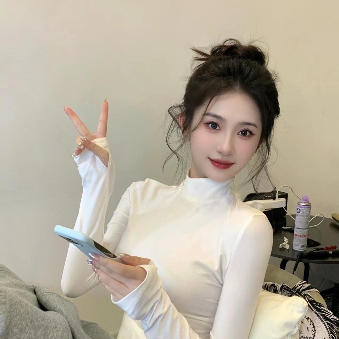维维针织衫