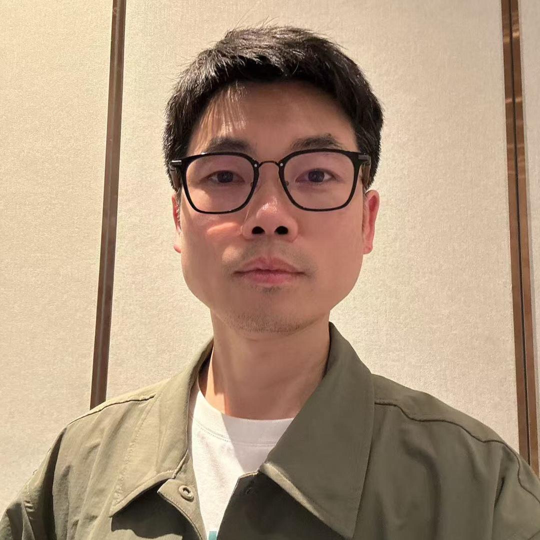 设计师方潘