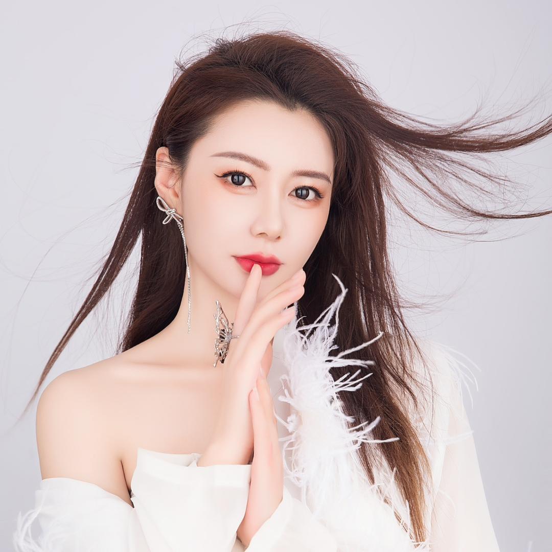 ☀️楚凝 ²⁵¹🎤
