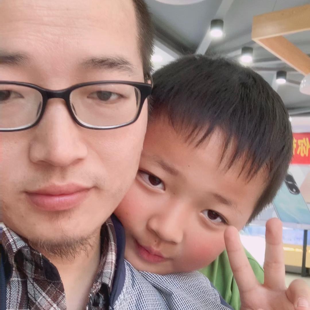 罗山周师傅手机快修