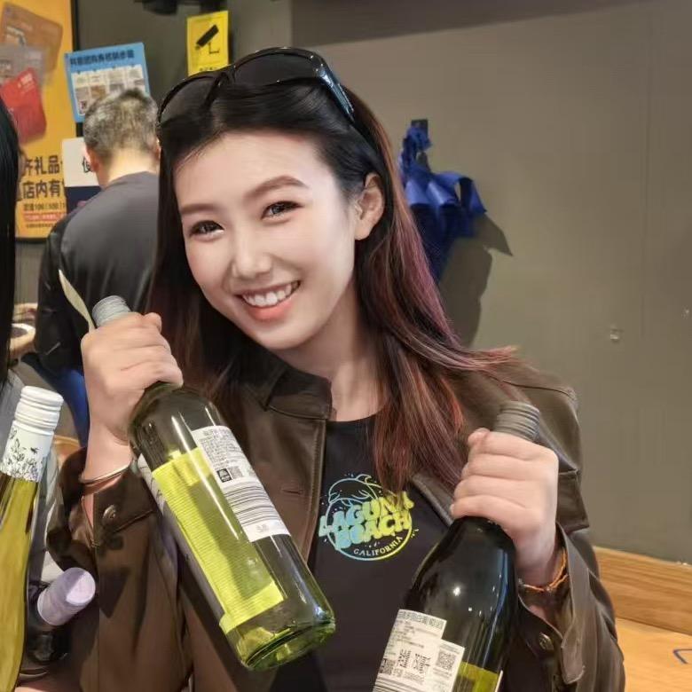 拿铁小乔乔