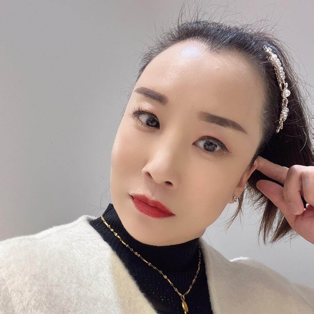 初涧女装美学集合店