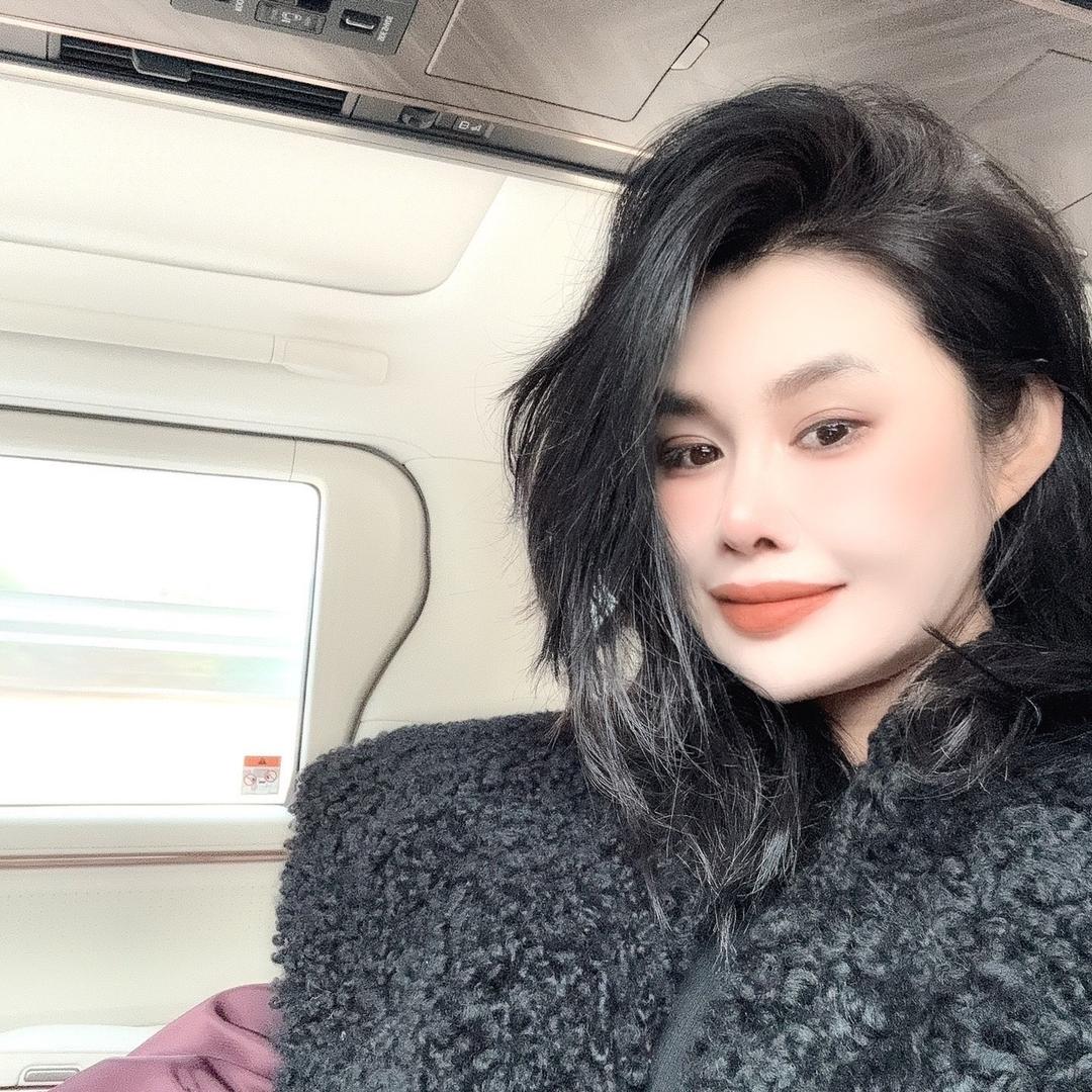 黑黑的嫂子