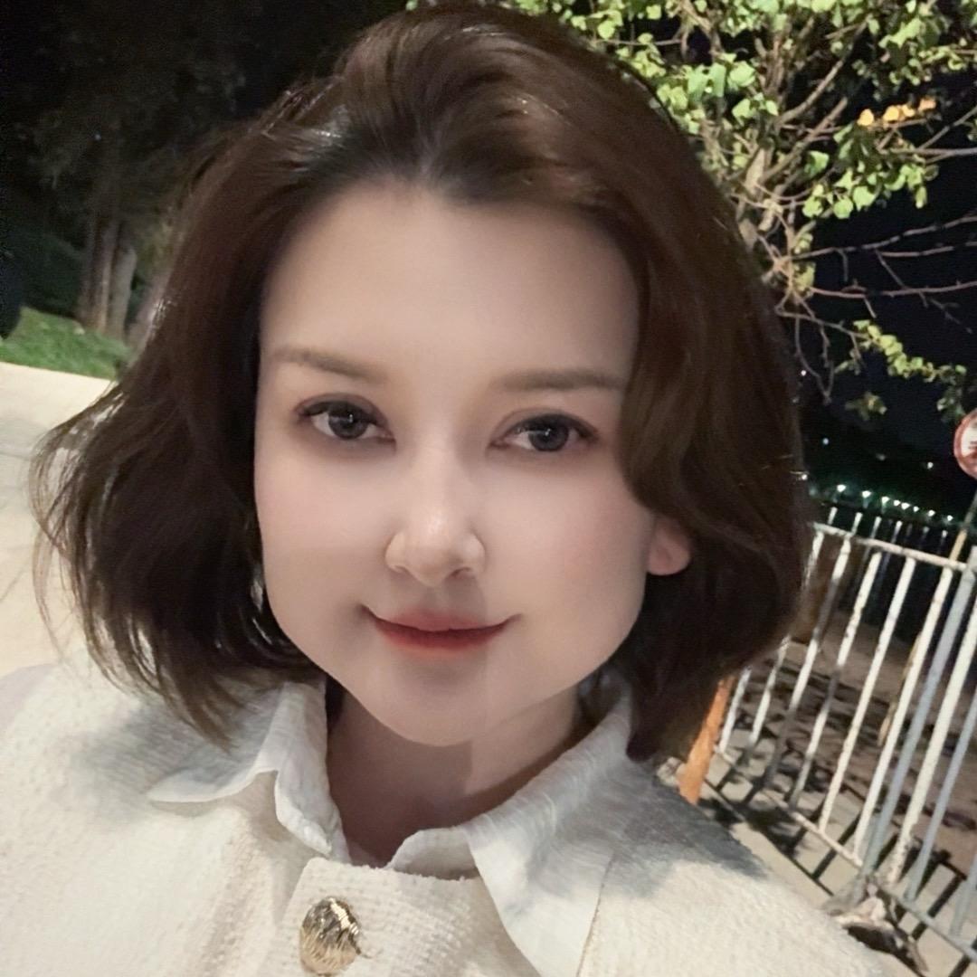 小尼 在哈萨克斯坦