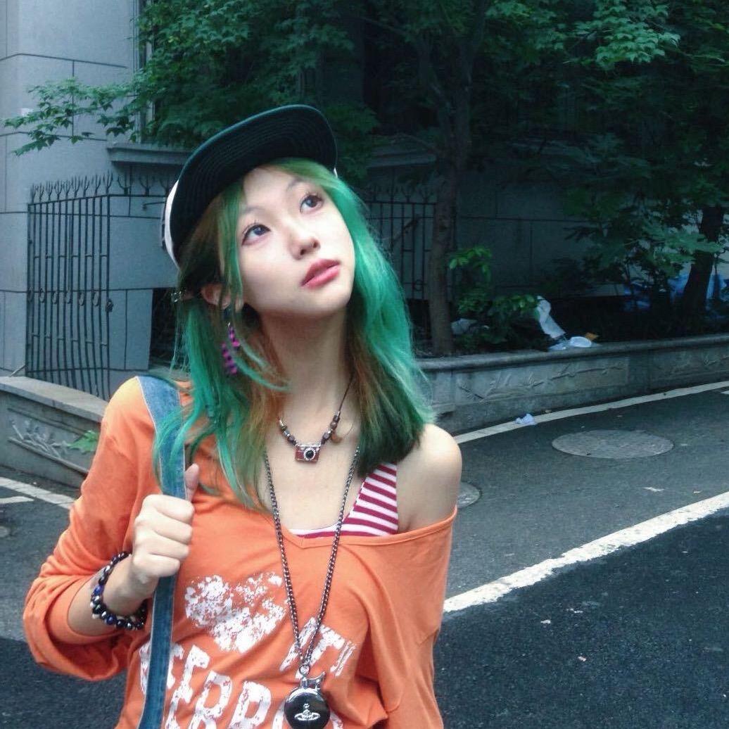 啊绿绿绿椰子