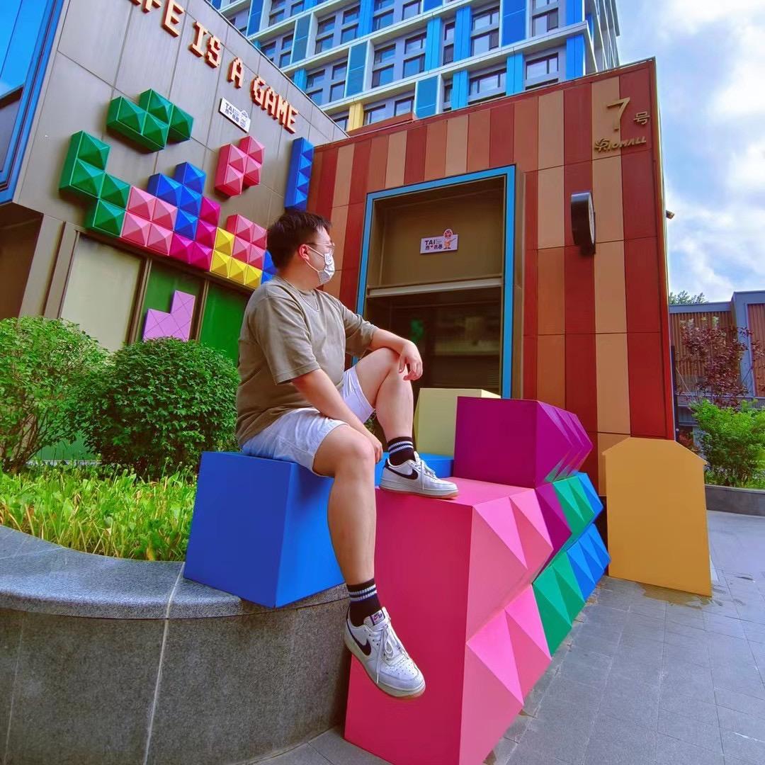 90后村头一大叔