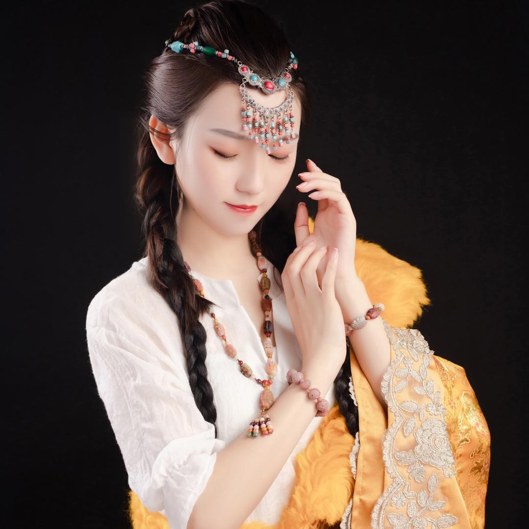 玛瑙彩玉阿拉善玛瑙千载珠宝2