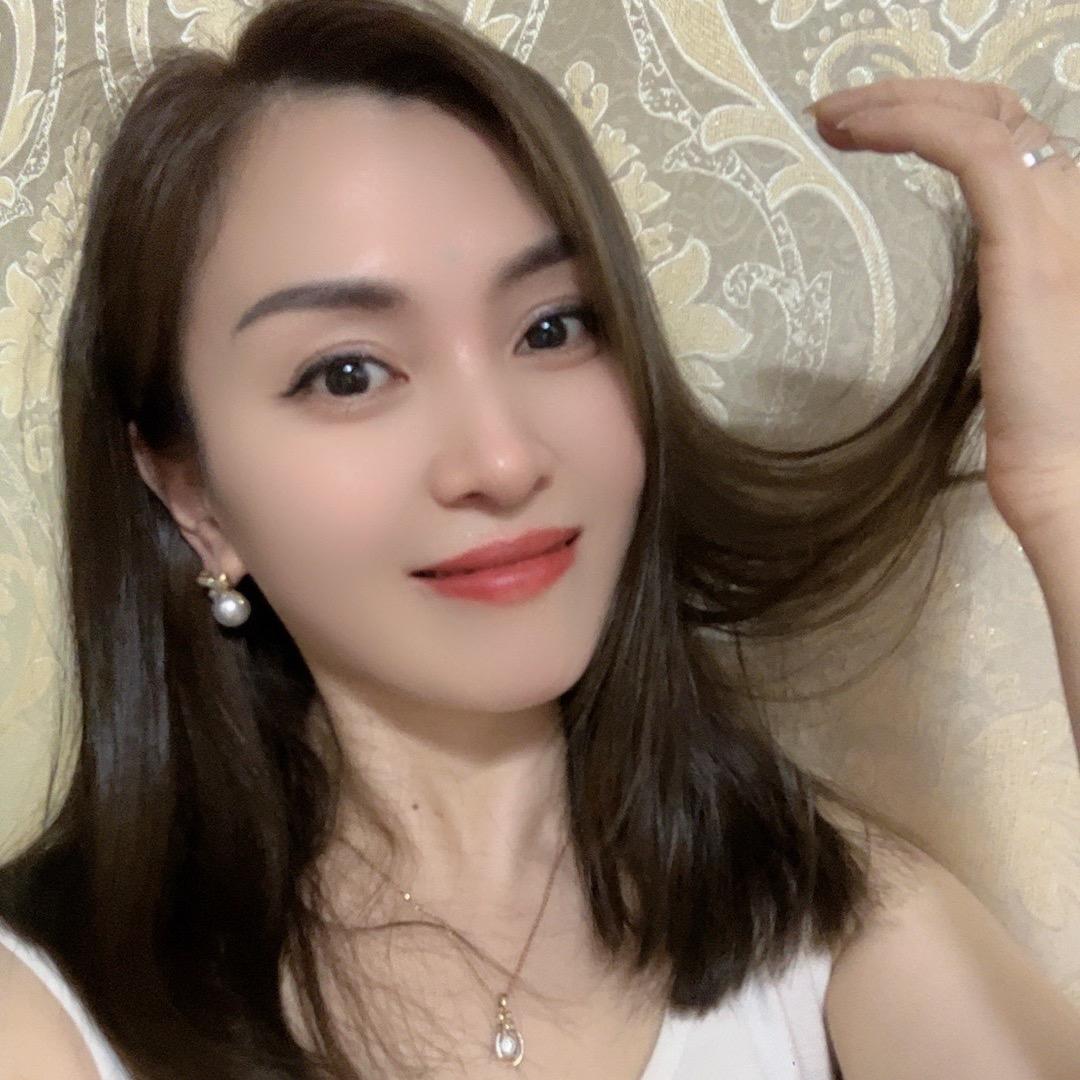 宣城万达广场二楼2096广州丹比奴男女鞋