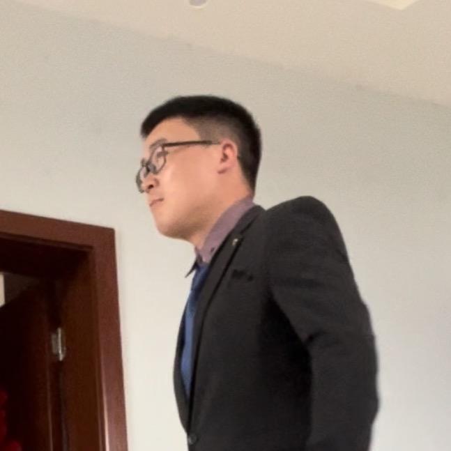 old 谭是驾校教练