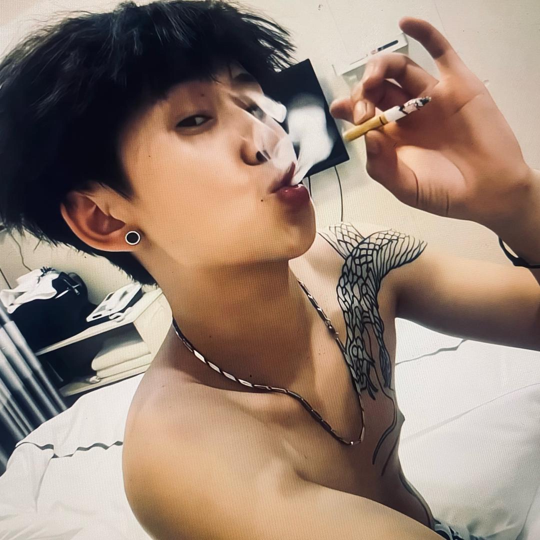 小帅不帅