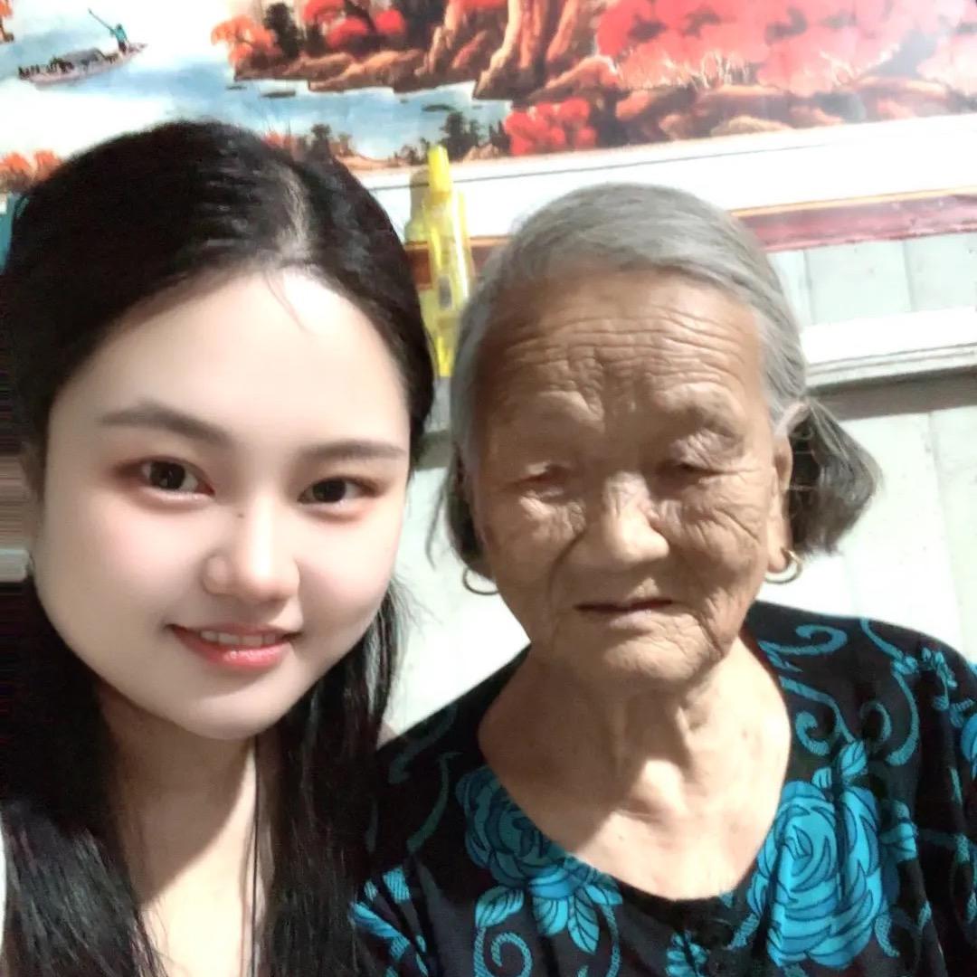 三兰奶奶